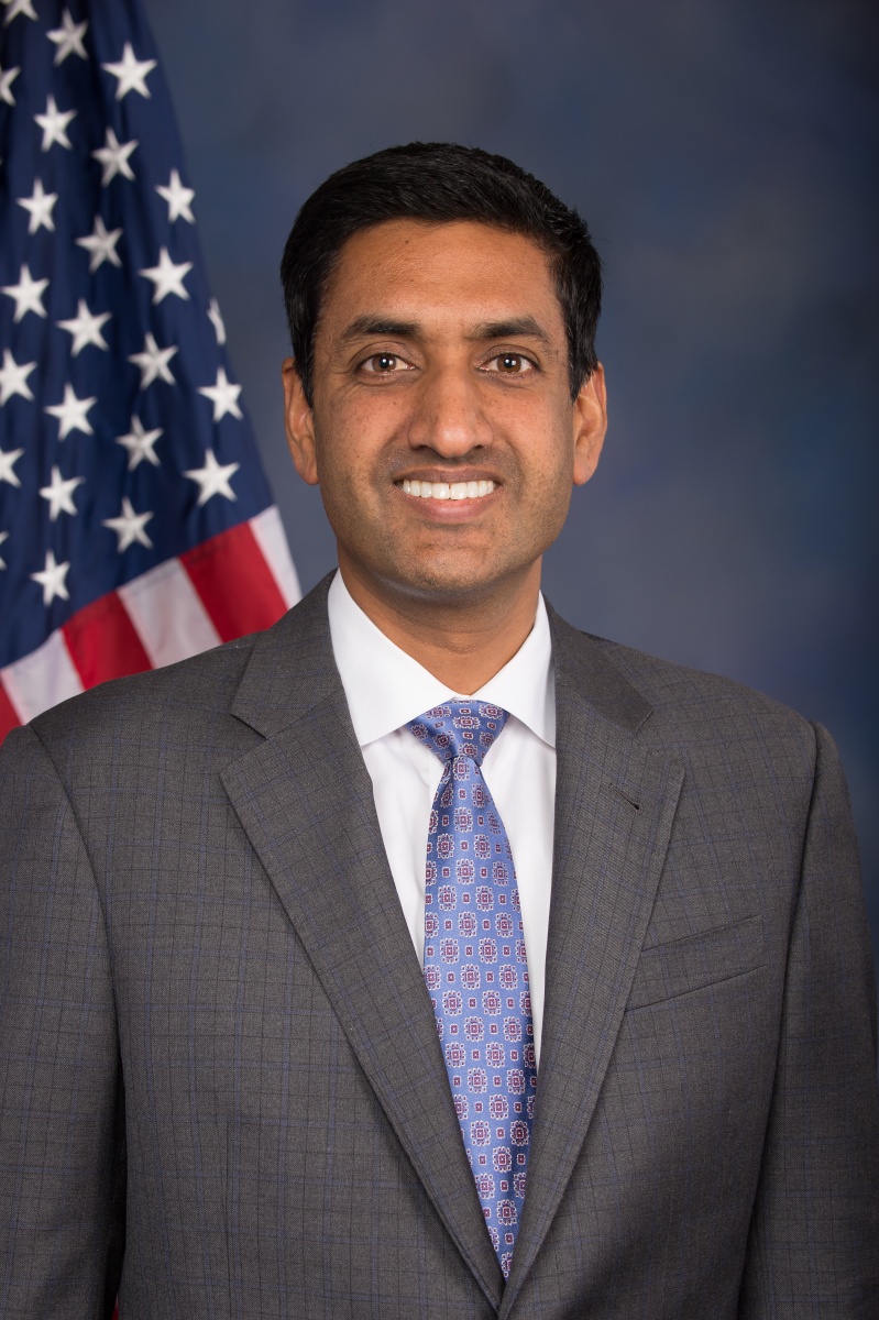 Click image for larger version. 

Name:	Ro_Khanna,_official_portrait,_115th_Congress.jpg 
Views:	697 
Size:	316.7 KB 
ID:	10442