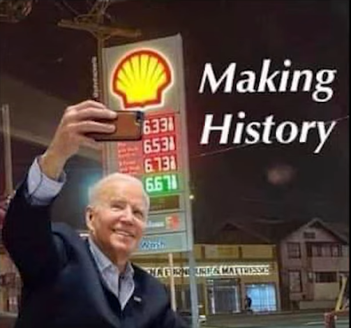 Name:  making history gas prices selfie biden i6kywz884t191.png
Views: 364
Size:  288.2 KB